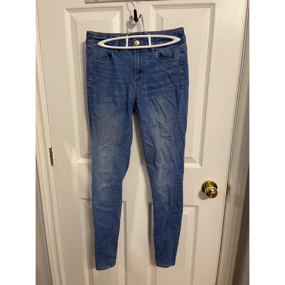 American Eagle blue jeans - Picture 1 of 2